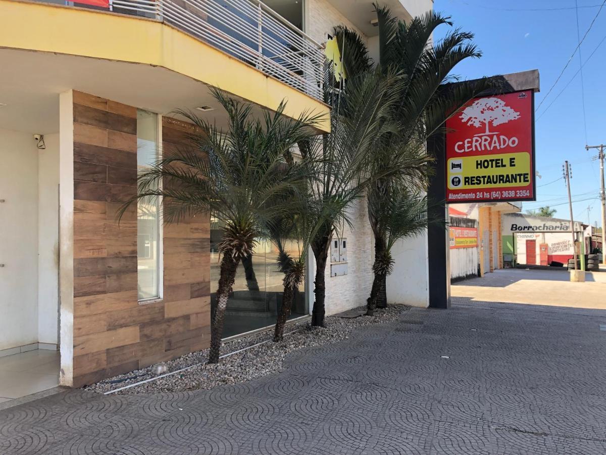 Hotel E Restaurante Cerrado Aragarcas Bagian luar foto